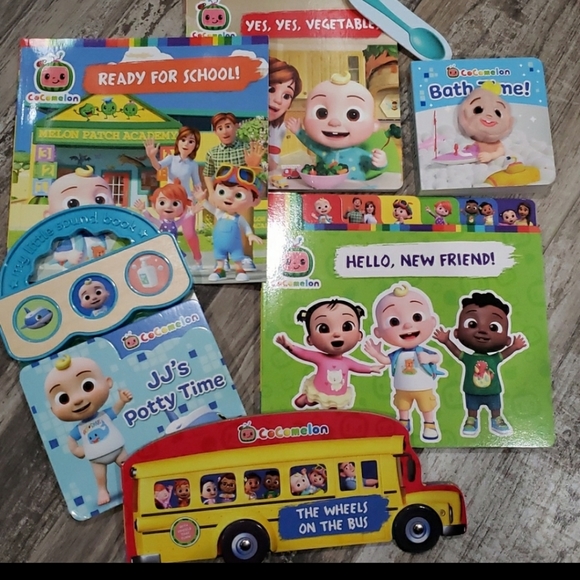 Everything cocomelon bundle see pictures - Picture 7 of 9
